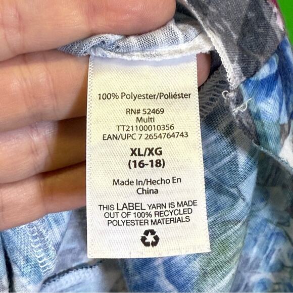 Time & Tru, Glitzy Floral and Stripes Blouse Ruffle Hem. Size XL. Excellent cond - Picture 4 of 6